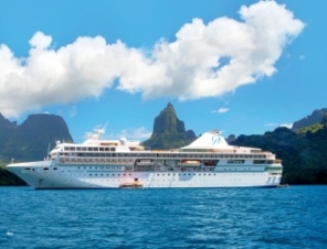 cruise ship
